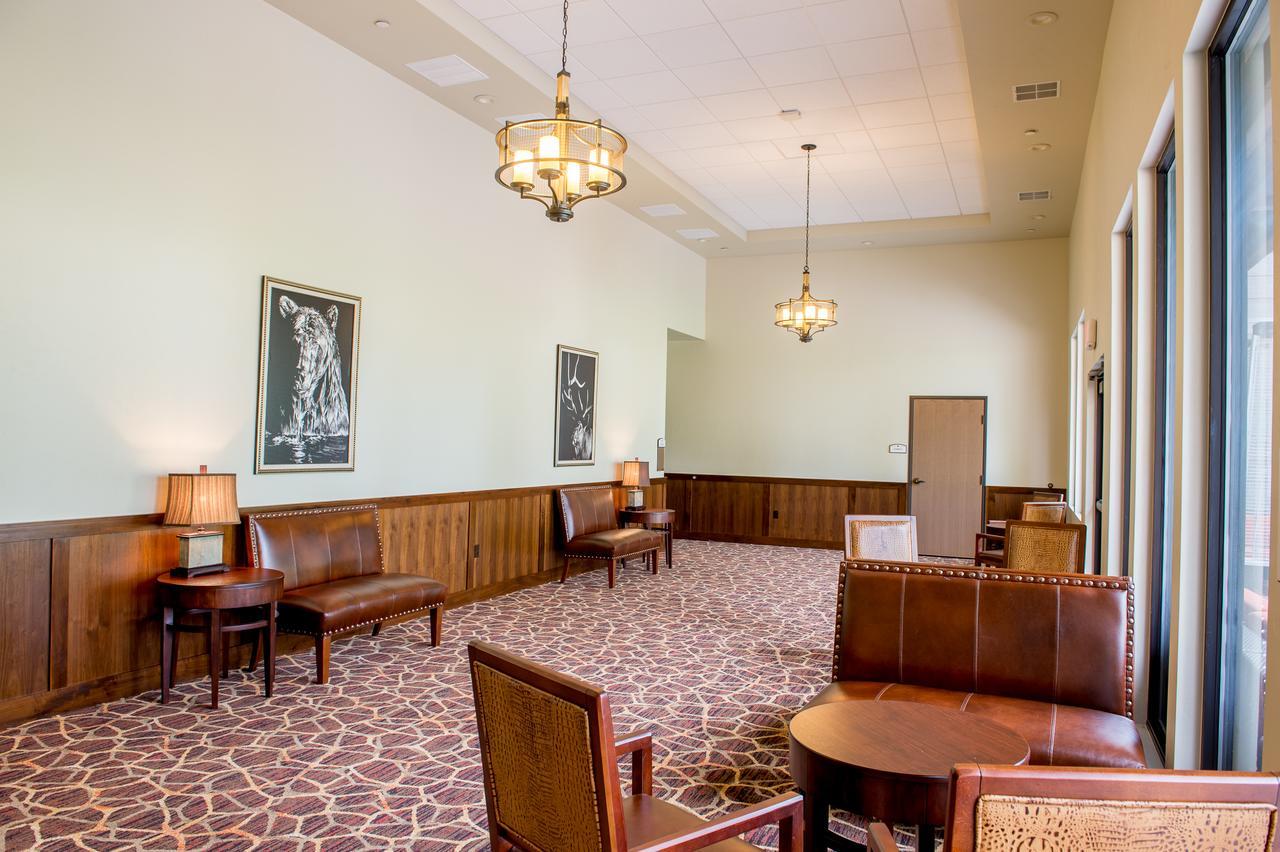 Cedar Creek Lodge & Conference Center Columbia Falls Esterno foto